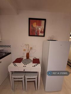 1 bedroom flat to rent, Tregunter Road, London, SW10