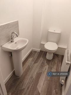 4 bedroom terraced house to rent, Chamberlain Close, Uttoxeter, ST14