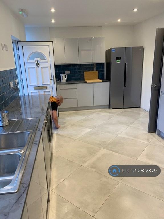 Communal Kitchen