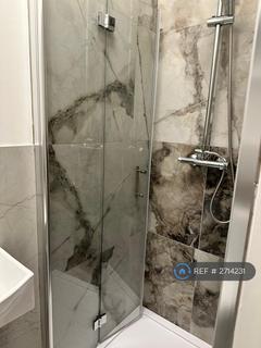 undefined, Lyndhurst Rd, Luton, LU1