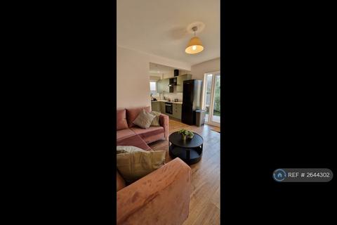 undefined, Beeston Road, Nottingham, NG7