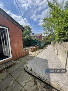 undefined, Broadway, Chadderton, Oldham, OL9
