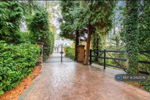 undefined, High View Road, Lightwater, GU18