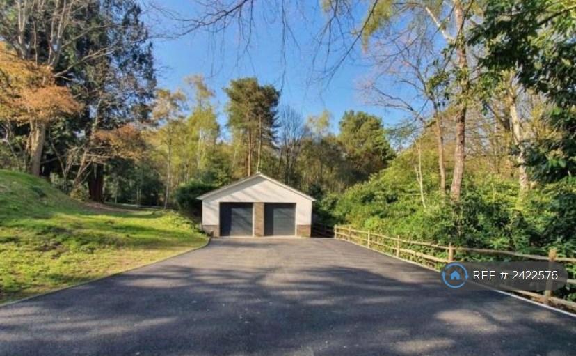 Garage And 2nd Driveway