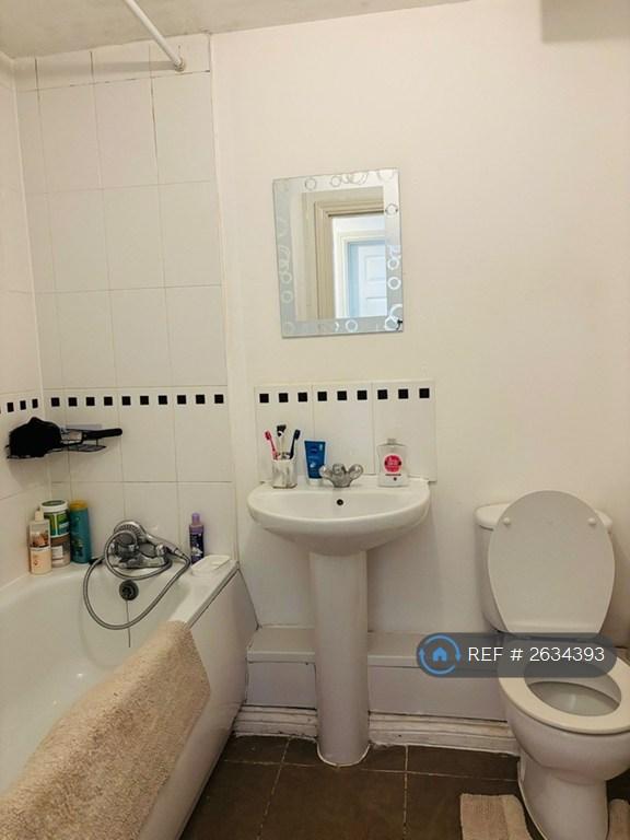 Bathroom2