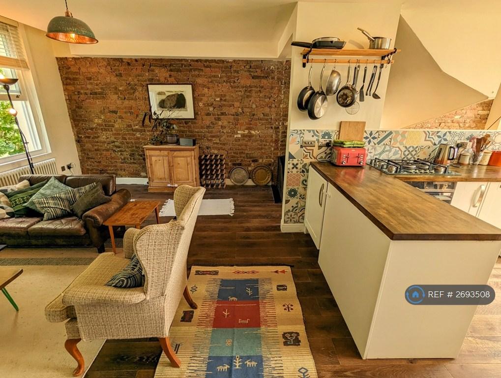Living Room &amp; Kitchen