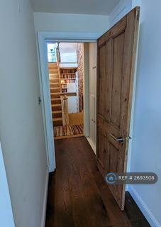 1 bedroom flat to rent, Hanley Road, London, N4