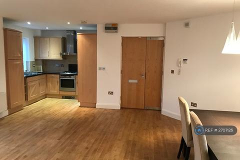 2 bedroom flat to rent, Ballantyne Place, Warrington, WA2