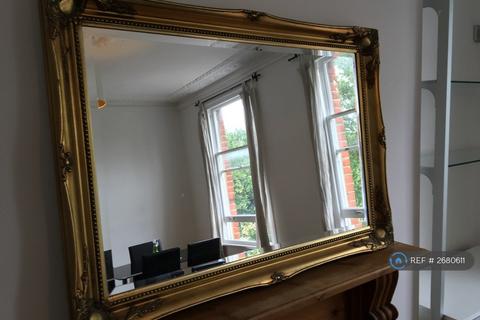 undefined, Endymion Road, London, N4
