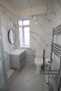 Studio to rent, Acton House, London, W3