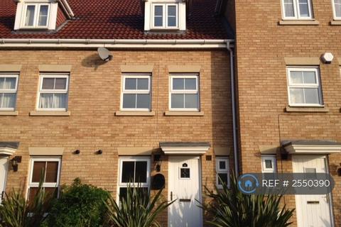 undefined, Windermere Avenue, Purfleet, RM19