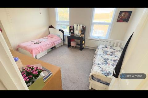 undefined, Forest Gate, Forest Gate, E7