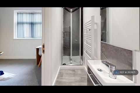 1 bedroom in a house share to rent, Welholme Road, Grimsby, DN32