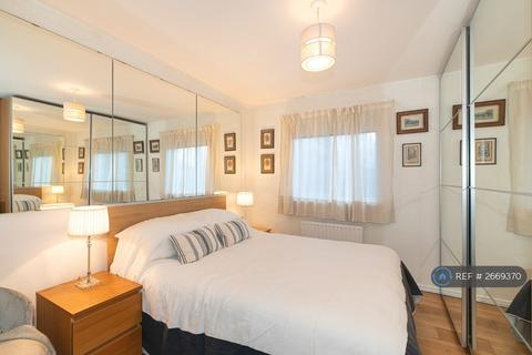 1 bedroom flat to rent, Clapham Road, London, SW9