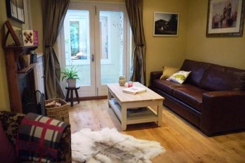 2 bedroom cottage to rent, Norsey Road, Billericay CM11