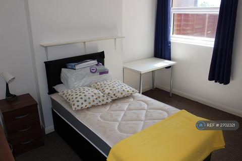 1 bedroom in a house share to rent, George Road, Erdington, Birmingham, B23