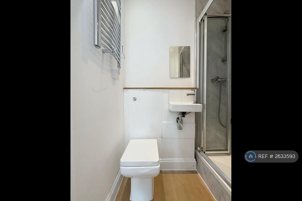 Ensuite Bathroom
