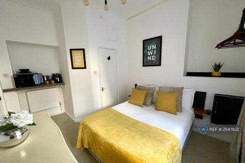 1 bedroom in a house share to rent, Hotel Rooms Ensuite, Brighton, BN2