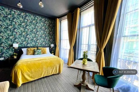 1 bedroom in a house share to rent, Hotel Rooms Ensuite, Brighton, BN2
