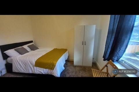 undefined, Stevenage Road, London, E6