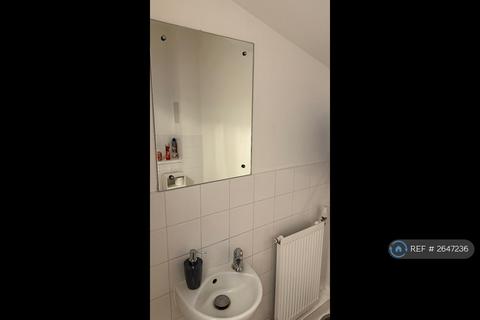 undefined, Tremelo Green, Essex, RM8