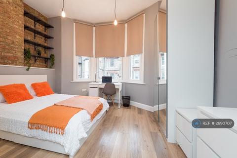 undefined, Woodland Road, London, SE19