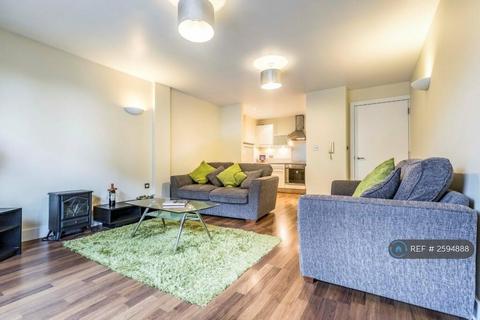2 bedroom flat to rent, Medlock Place, Manchester, M15
