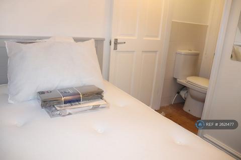 1 bedroom in a house share to rent, Frances Road, Erdington, Birmingham, B23