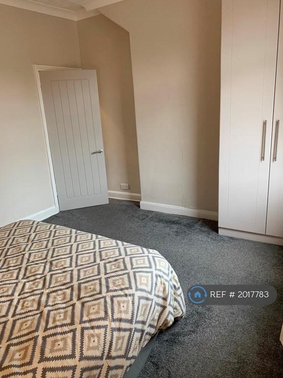 Bedroom 1 With Modern Fitted Wardrobes