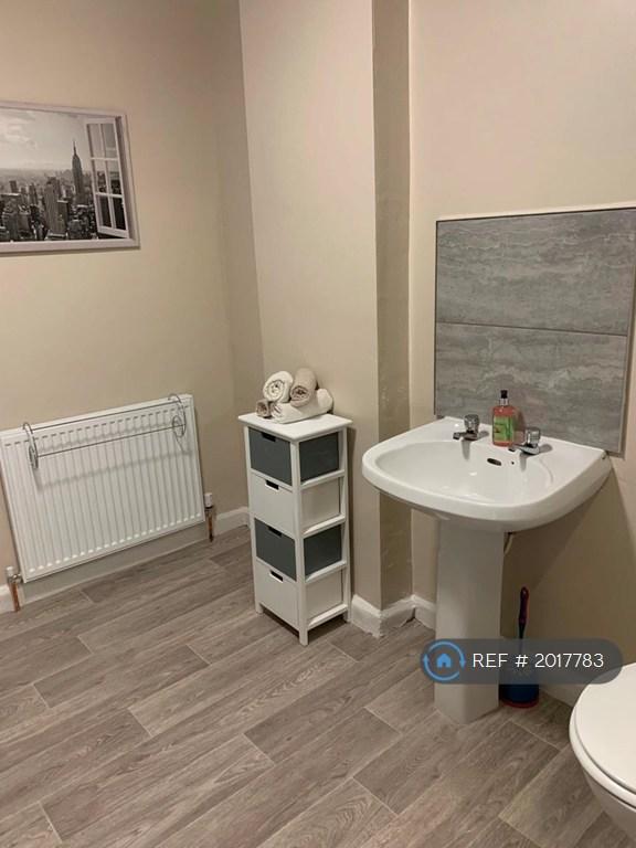 Modern Bathroom