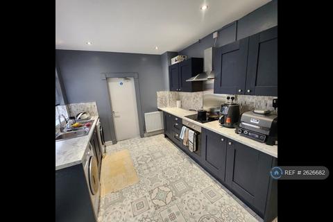 undefined, Grimsby, Grimsby, DN32