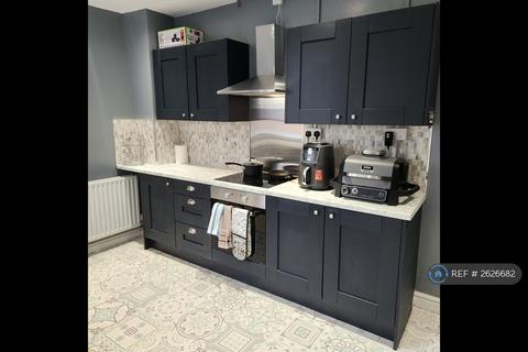 undefined, Grimsby, Grimsby, DN32