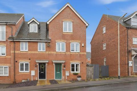 4 bedroom end of terrace house for sale, Talmead Road, Herne Bay