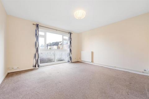 2 bedroom flat for sale, Selsdon Road, West Norwood, SE27