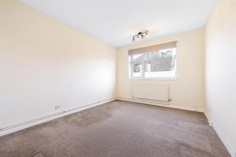 2 bedroom flat for sale, Selsdon Road, West Norwood, SE27