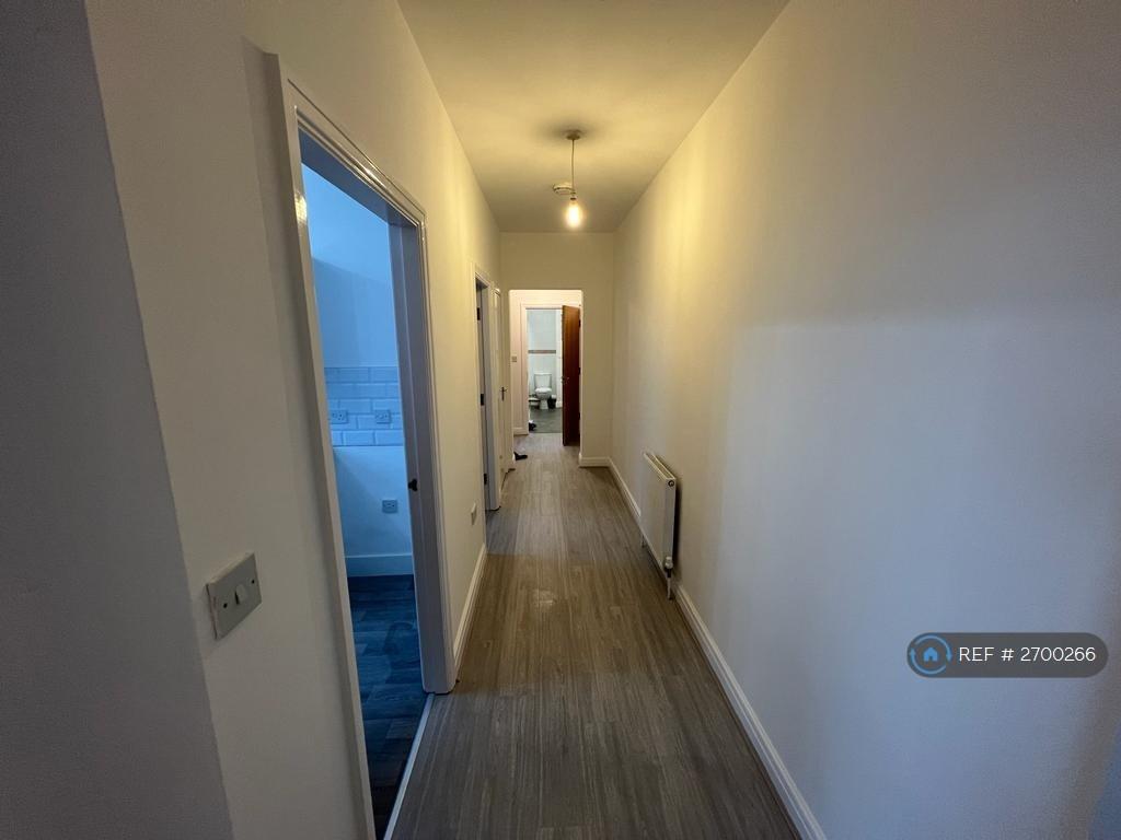 Single Floor Corridor