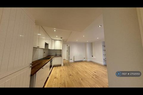 undefined, Liverpool Rd, London, N1