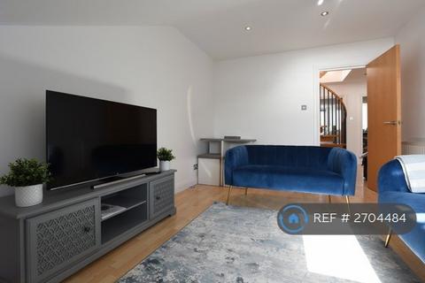 2 bedroom flat to rent, Clearwater Apartments, Southsea, PO4