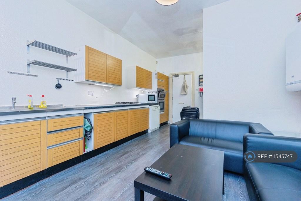 Kitchen Cum Lounge