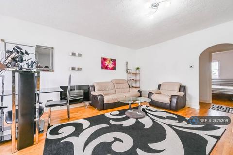 2 bedroom flat to rent, Wheat Sheaf Close, London, E14