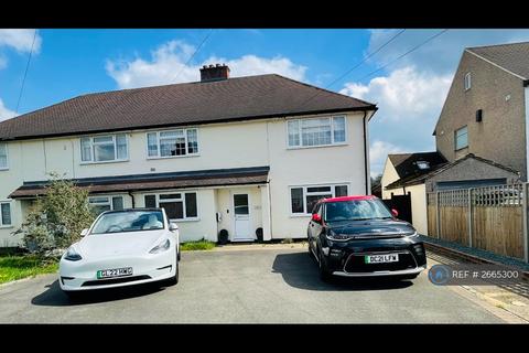 2 bedroom maisonette to rent, Gresham Avenue, Warlingham, CR6
