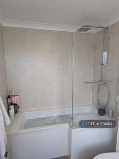 1 bedroom detached house to rent, Bishops Lane, Warfield, Bracknell, RG42