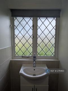 1 bedroom detached house to rent, Bishops Lane, Warfield, Bracknell, RG42