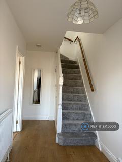 3 bedroom terraced house to rent, Burleigh Road, Uxbridge, UB10