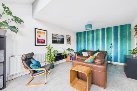 undefined, Devon Drive, Sherwood, Nottingham