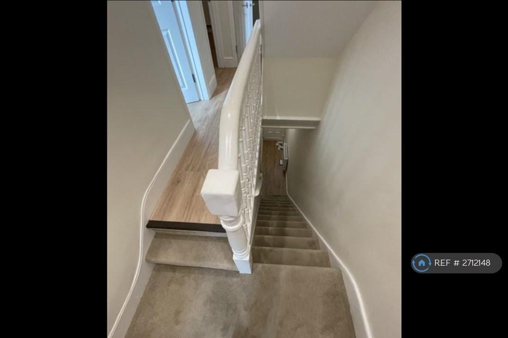 1st Floor Landing