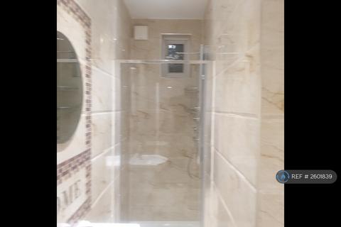 undefined, Fairholme Avenue, Romford, RM2