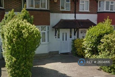 undefined, Heathcroft Avenue, Sunbury-On-Thames, TW16
