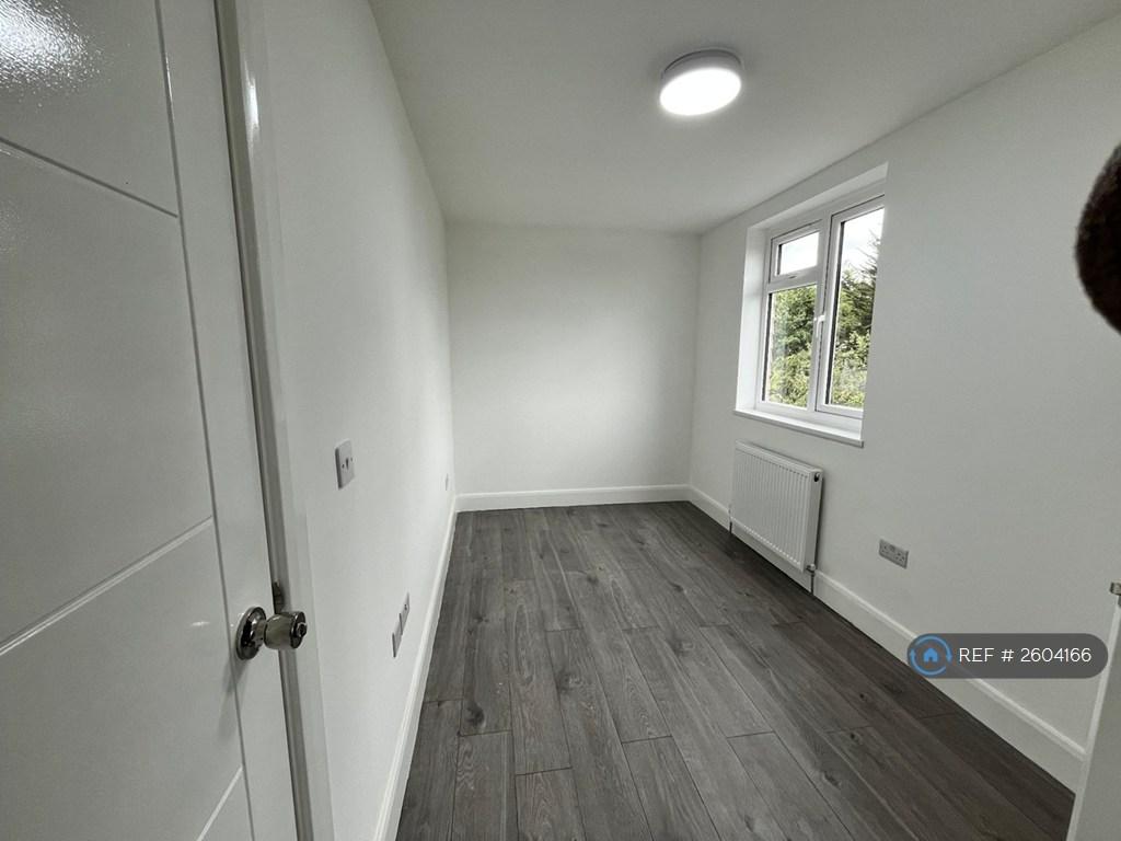 Room6-Ensuite