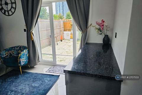 1 bedroom flat to rent, Visita Apartments, East Croydon, CR0